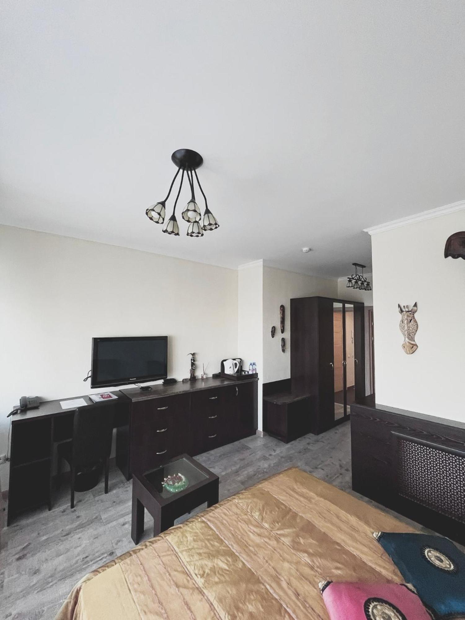 Vip House Hotel 아스타나 외부 사진