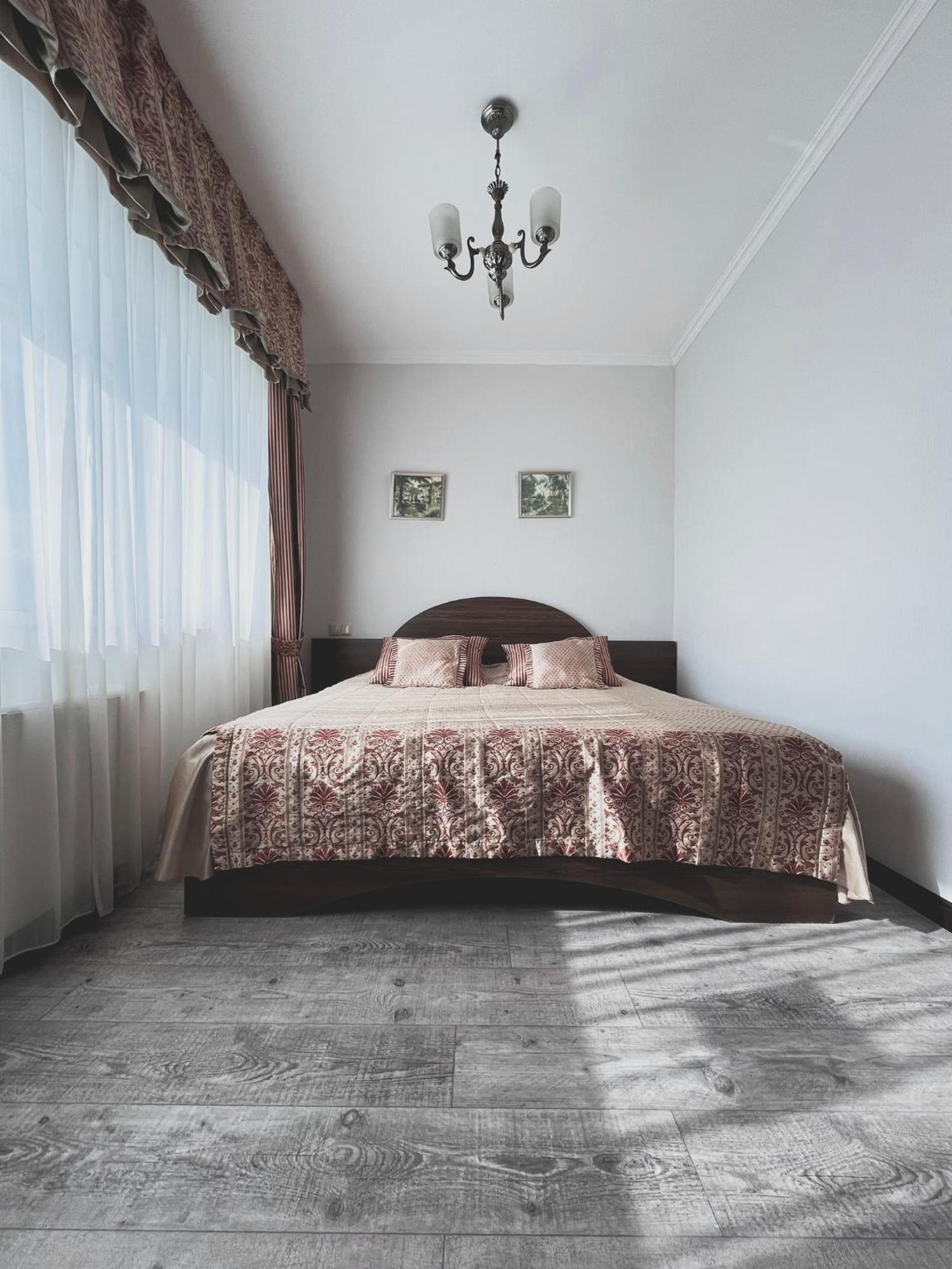 Vip House Hotel 아스타나 외부 사진
