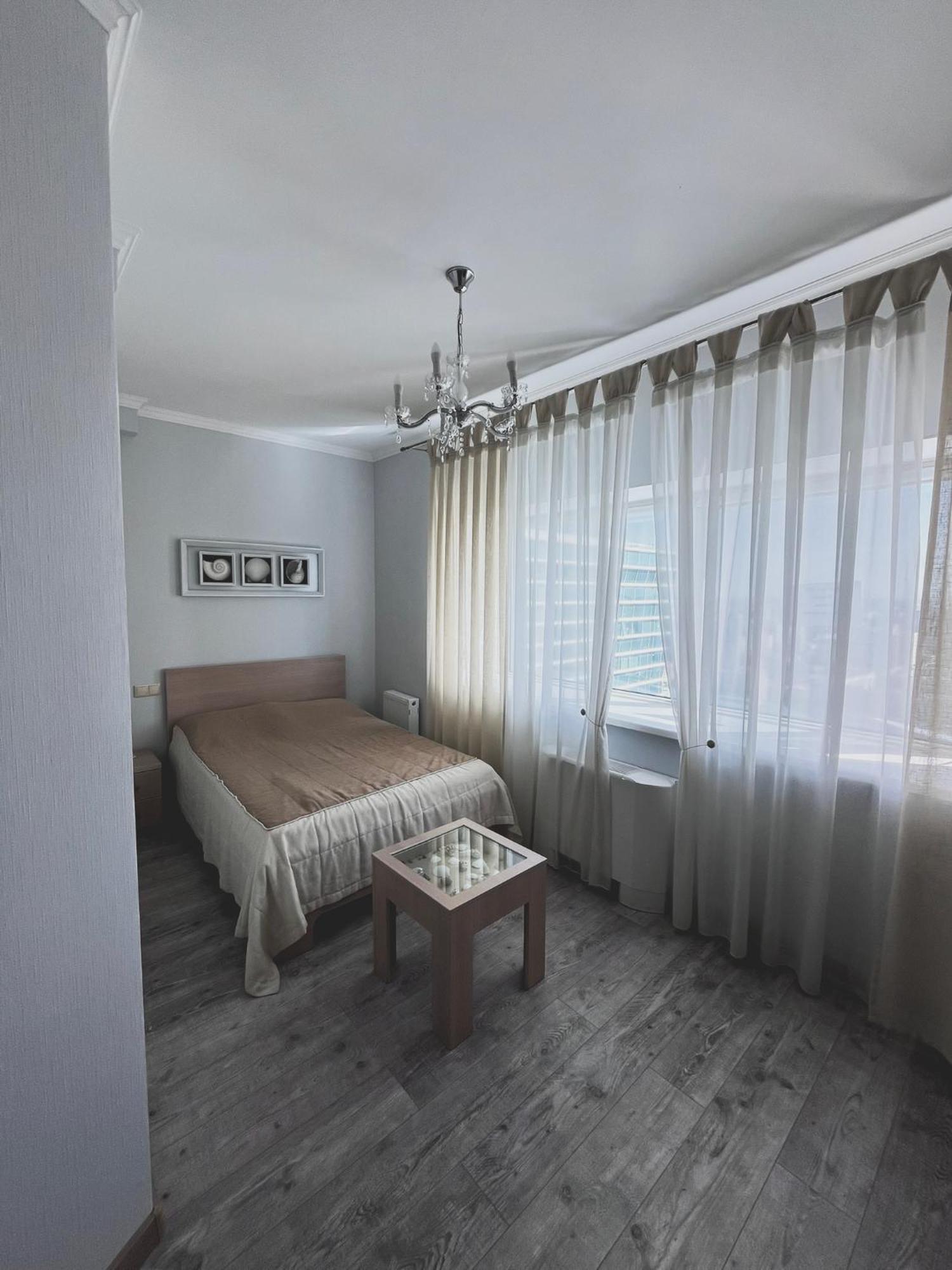 Vip House Hotel 아스타나 외부 사진
