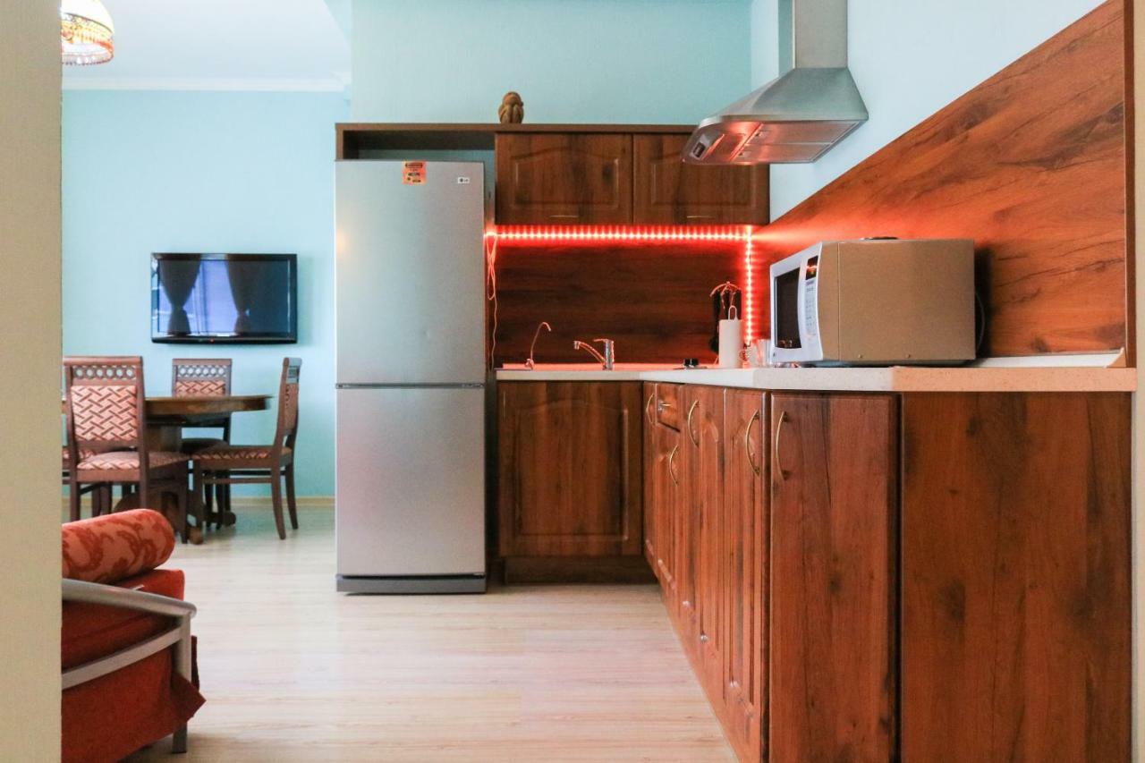 Vip House Hotel 아스타나 외부 사진