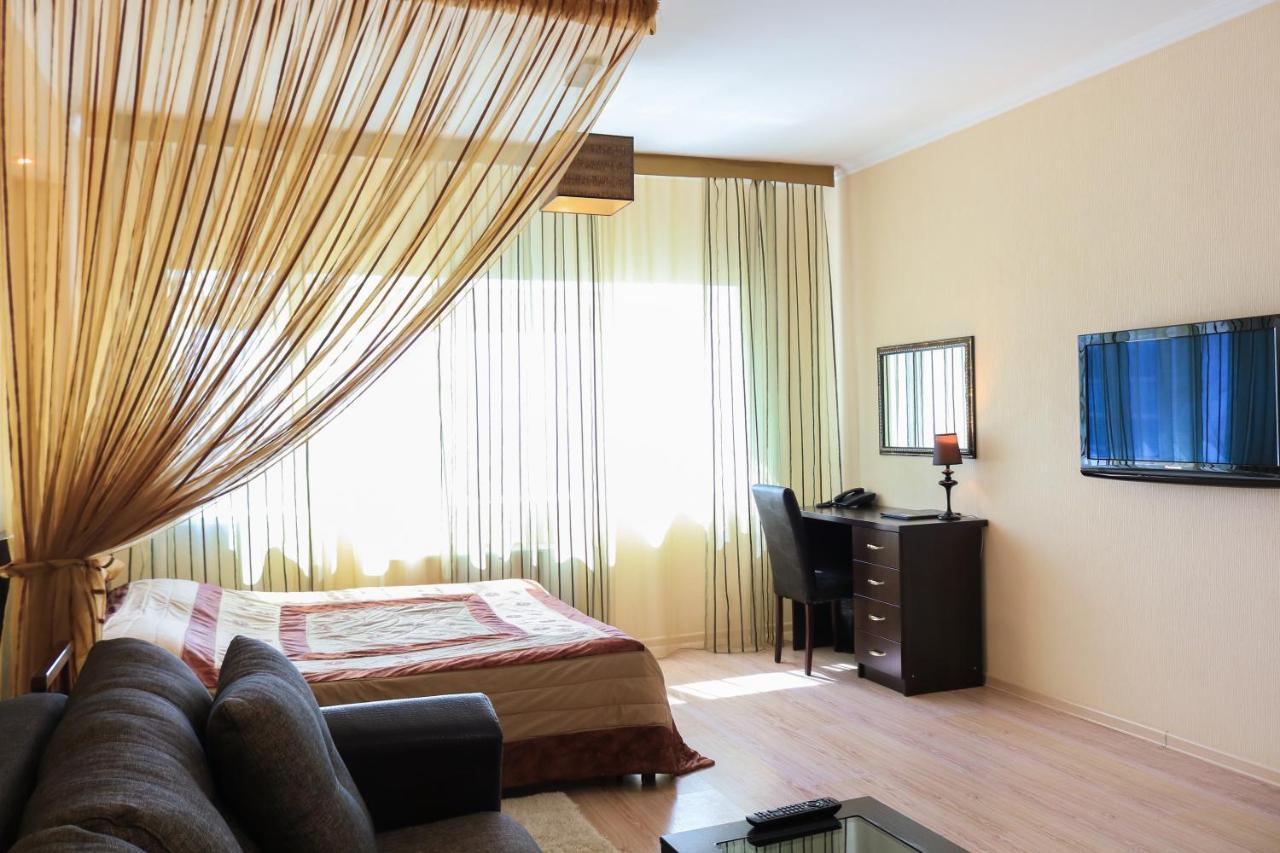 Vip House Hotel 아스타나 외부 사진
